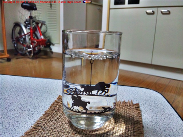 ͼ��������������������ߡ��ں���������ڤ롣���饹��̵���Τǥ��åפǥ��ְ��ߥ������롣