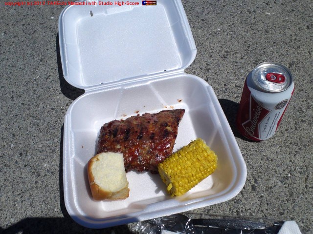 ����ϩ�˺¤��������򿩤٤롣