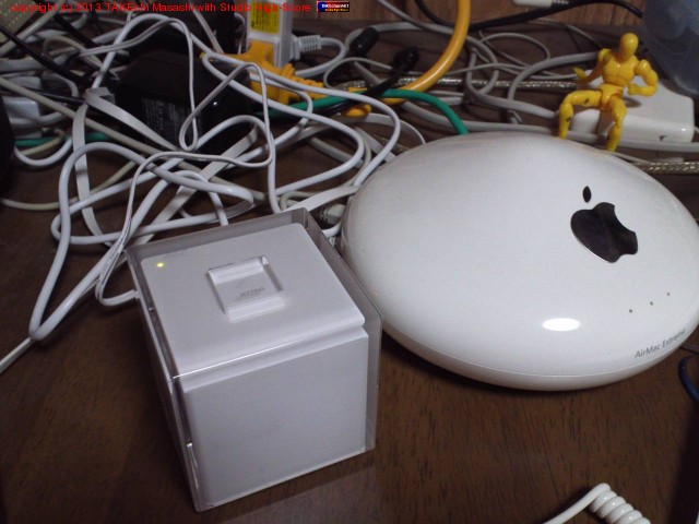 ̵��LAN ������ľ����au HOME SPOT CUBE �����ꤷ���Τ� Air Mac ����? Apple �����æ�ѡ�