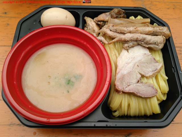 �Ͳ� �� �ַ�����Ĥ��͡�