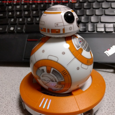 �������� BB-8 �ν��Ť򳫻Ϥ����ꤷ�ơ�