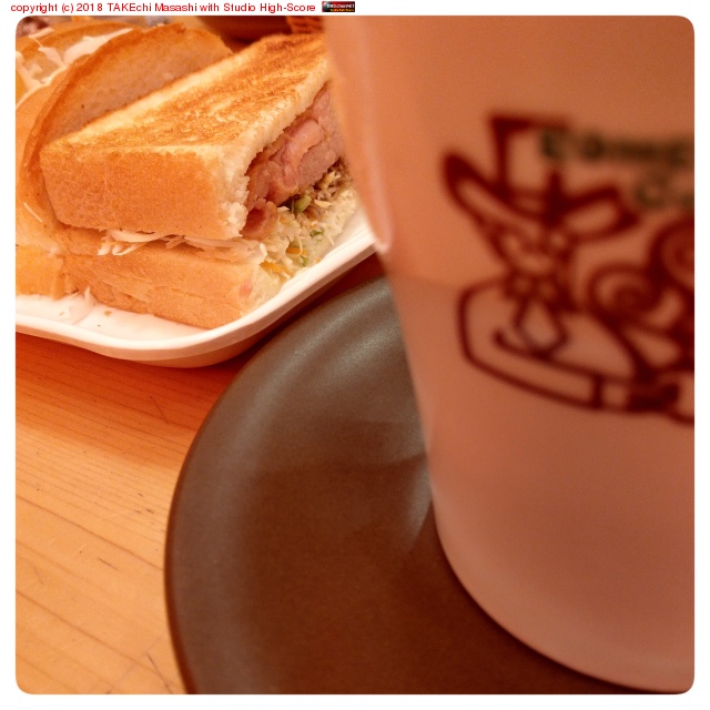 ������ǥ⡼�˥�