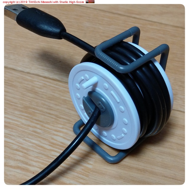 �֤������פȸƾΤ��Ƥ���;�äƤ��� USB �����֥�򴬤��Ƥߤ��� #���ץ��륳���ɥ꡼��