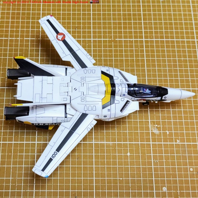 ���ߤʤ��饹�����줷���Х륭�꡼��į��ƥ˥�˥䤷�Ƥ��롣