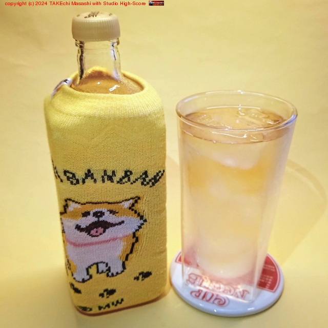 �ѥϥ��ܡ��롣�����̥ڥåȥܥȥ�γѤ��Ӥ�����ľ��������ˤ���䤷��(�ٿ��⤤�Τ����ʤ�)�Ϥཬ������Ϫ�٥���٥������Υڥåȥܥȥ륫�С���